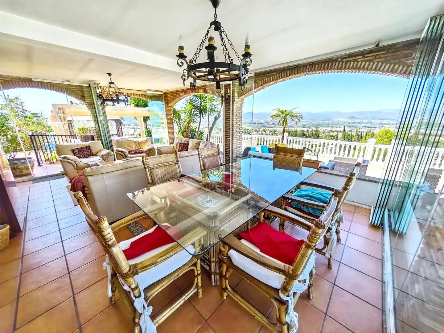 Terrasse von Haus oder Chalet zum Verkauf in Alhaurín de la Torre mit Privatgarten, Terrasse und Abstellraum
