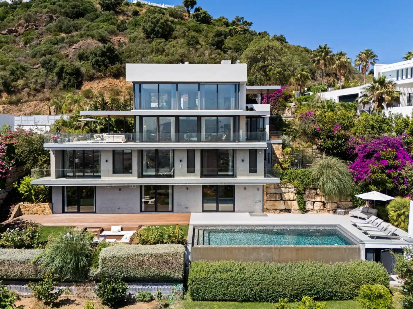Exterior view of Houses for sale in Marbella  with Air Conditioner, Private garden and Terrace
