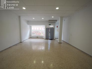 Local comercial de lloguer a Tomelloso