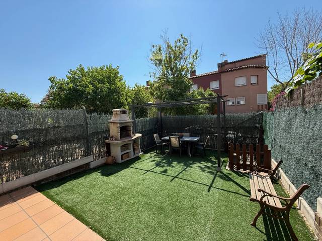 Casa-chalet en Venta en Can Serra