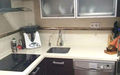 Kitchen of Flat for sale in  Jaén Capital
