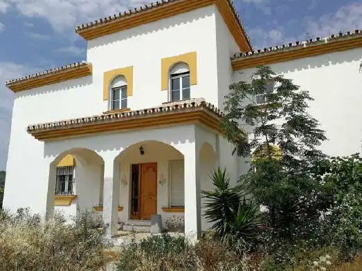 Houses for sale in Pt/ Partida La Rotura, Viñuela