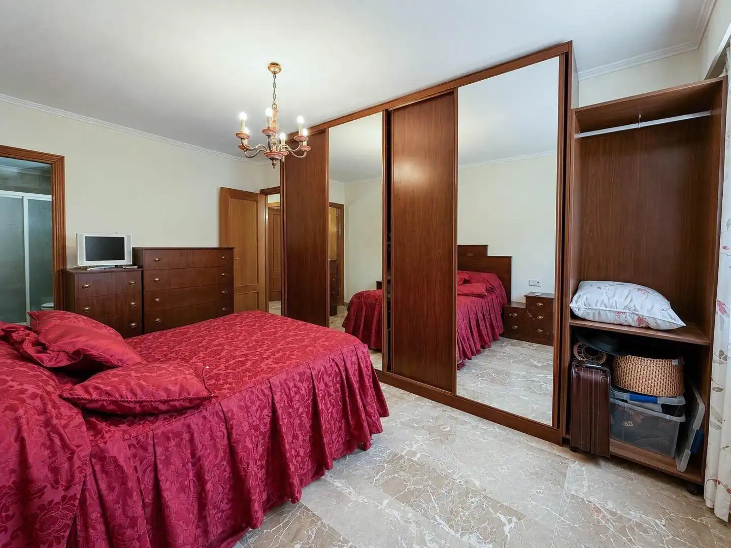 Bedroom of Flat for rent in Valencia  with Furnished and Balcony