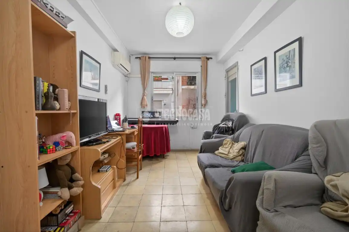 Habitación de Piso en venta en  Córdoba Capital con Aire acondicionado, Terraza y Amueblado