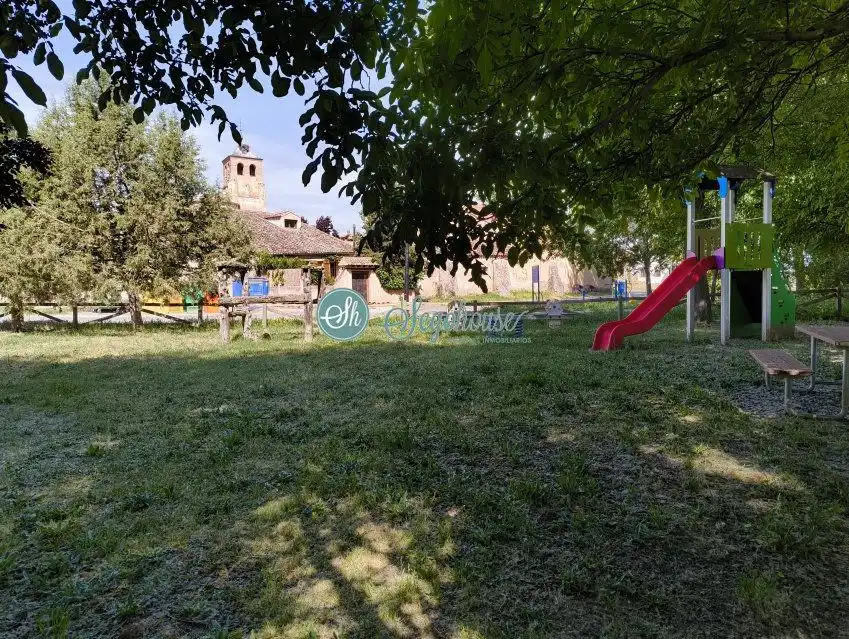 Jardín de Casa o chalet en venta en Escobar de Polendos con Calefacción y Trastero