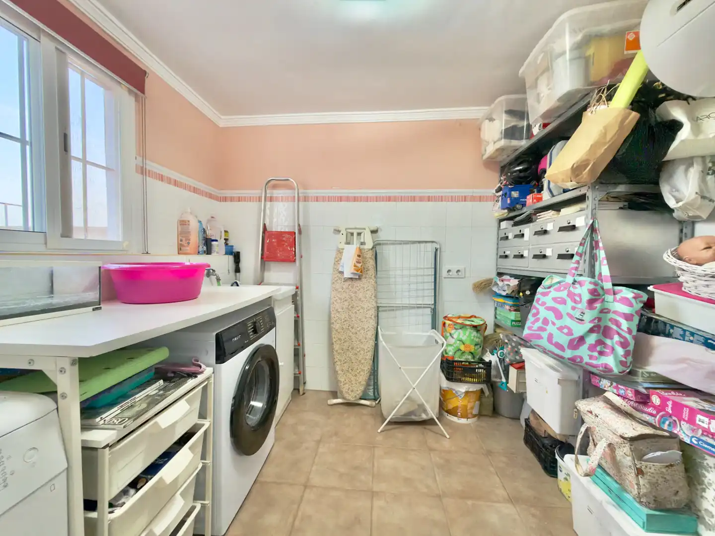 Duplexes for sale in Bornos  with Air Conditioner, Furnished and Oven