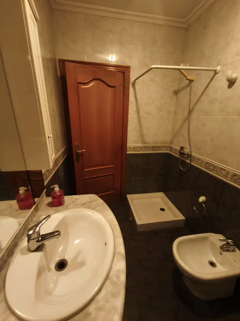 Baño de Casa o chalet en venta en Barbadás con Calefacción, Jardín privado y Parquet