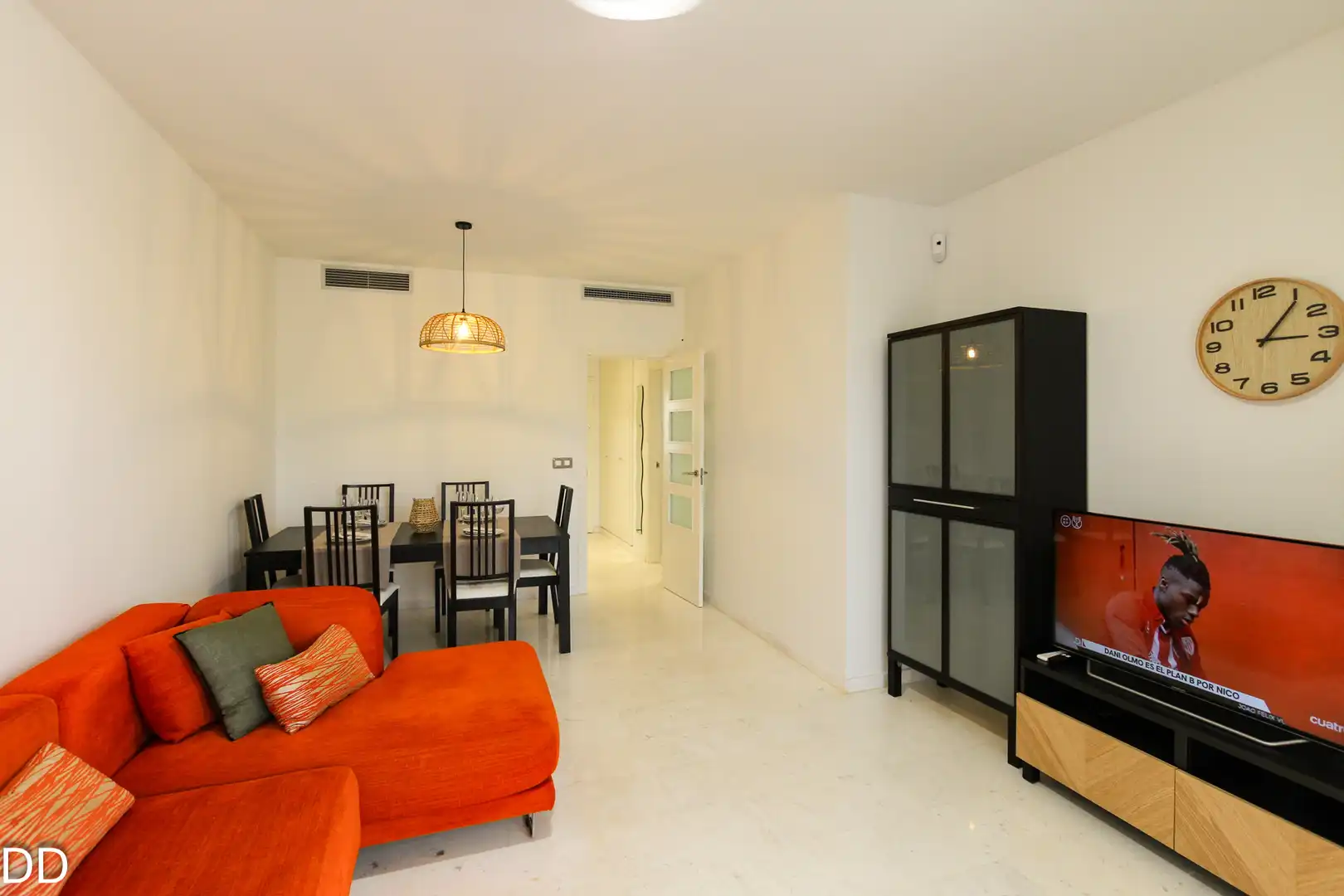 Sala de estar de Apartamento de alquiler en Dénia con Aire acondicionado, Terraza y Amueblado