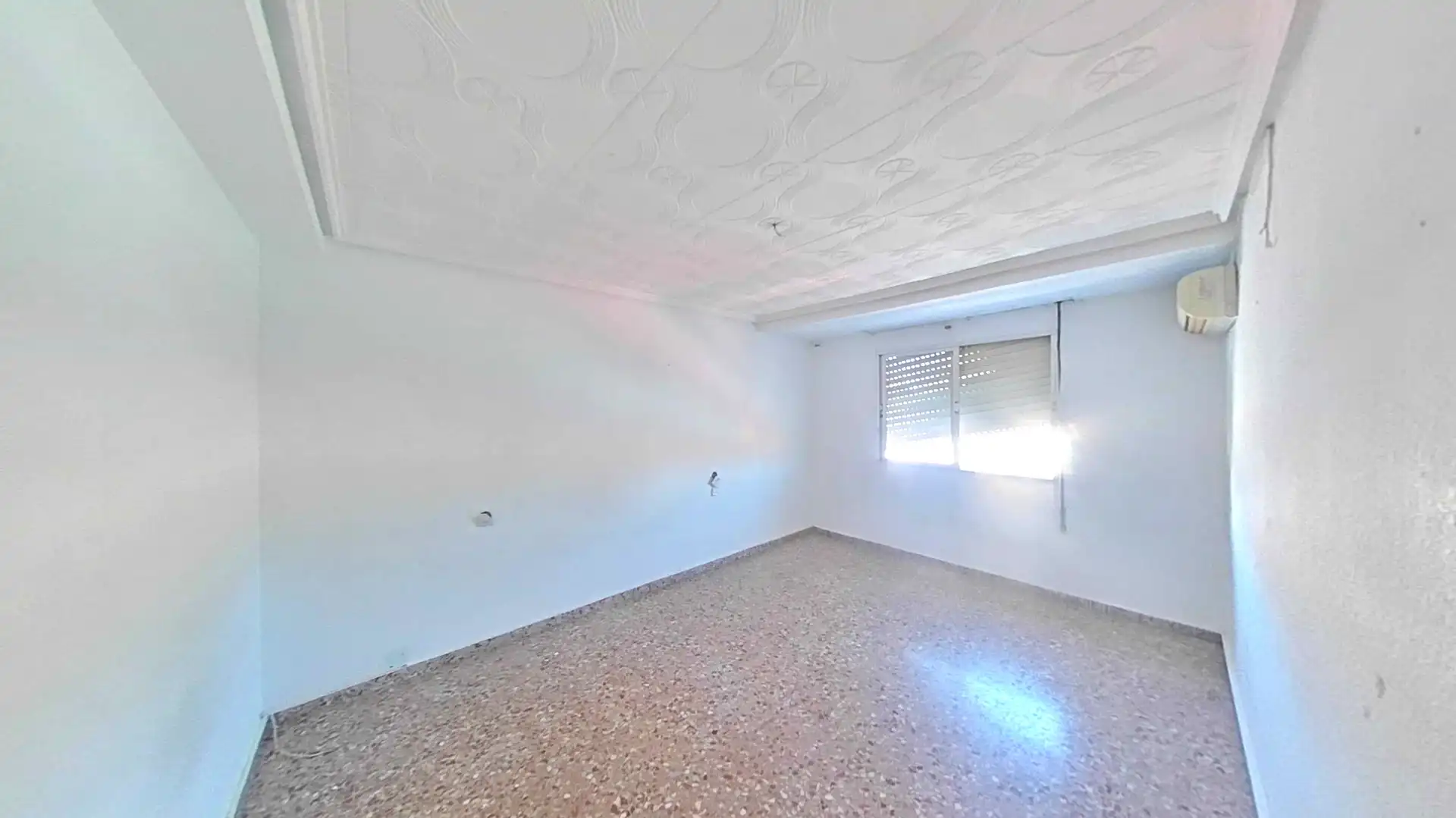 Sala d'estar de Pis en venda en Valencia amb Aire condicionat, Forn i Balcó