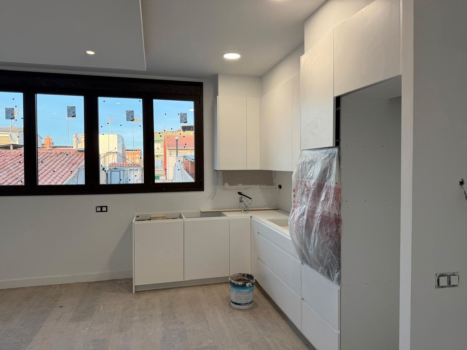 Cuina de Pis en venda en Sabadell amb Aire condicionat, Calefacció i Terrassa