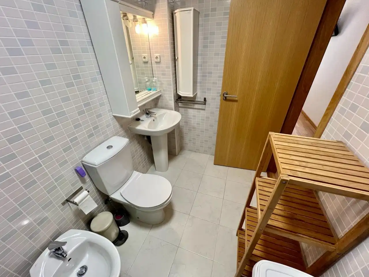 Baño de Piso de alquiler en Molina de Segura con Terraza, Amueblado y Piscina comunitaria
