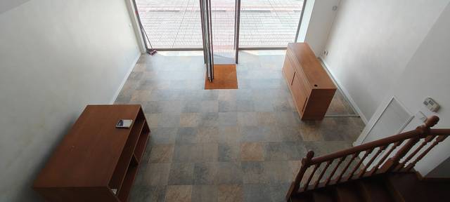 Local comercial en Venta en Calle de Irunlarrea en Mendebaldea - Ermitagaña