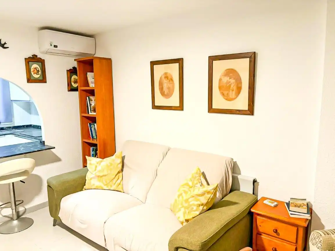 Living room of Flat for sale in Garrucha  with Air Conditioner