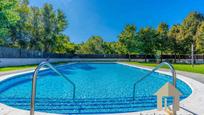 Piscina de Àtic en venda en Cerdanyola del Vallès amb Aire condicionat, Calefacció i Terrassa