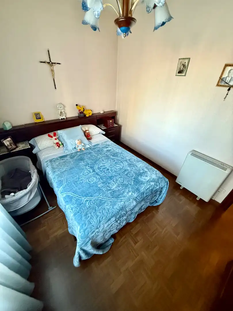 Dormitori de Pis en venda en Barakaldo  amb Calefacció i Moblat