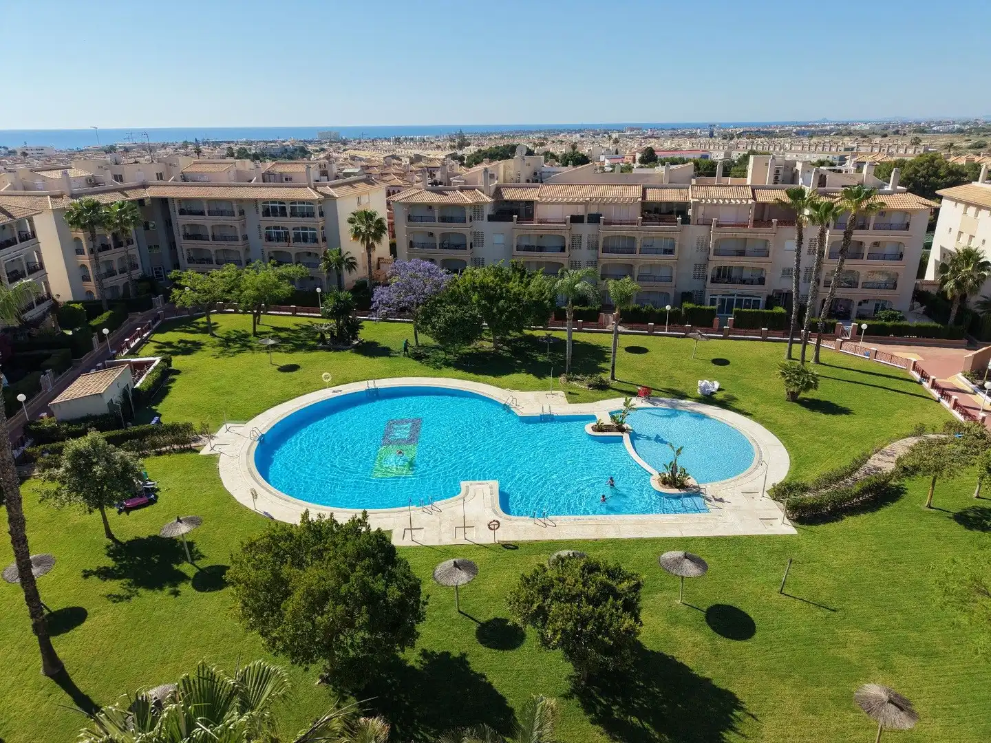 Duplex con piscina in vendita a Orihuela Costa