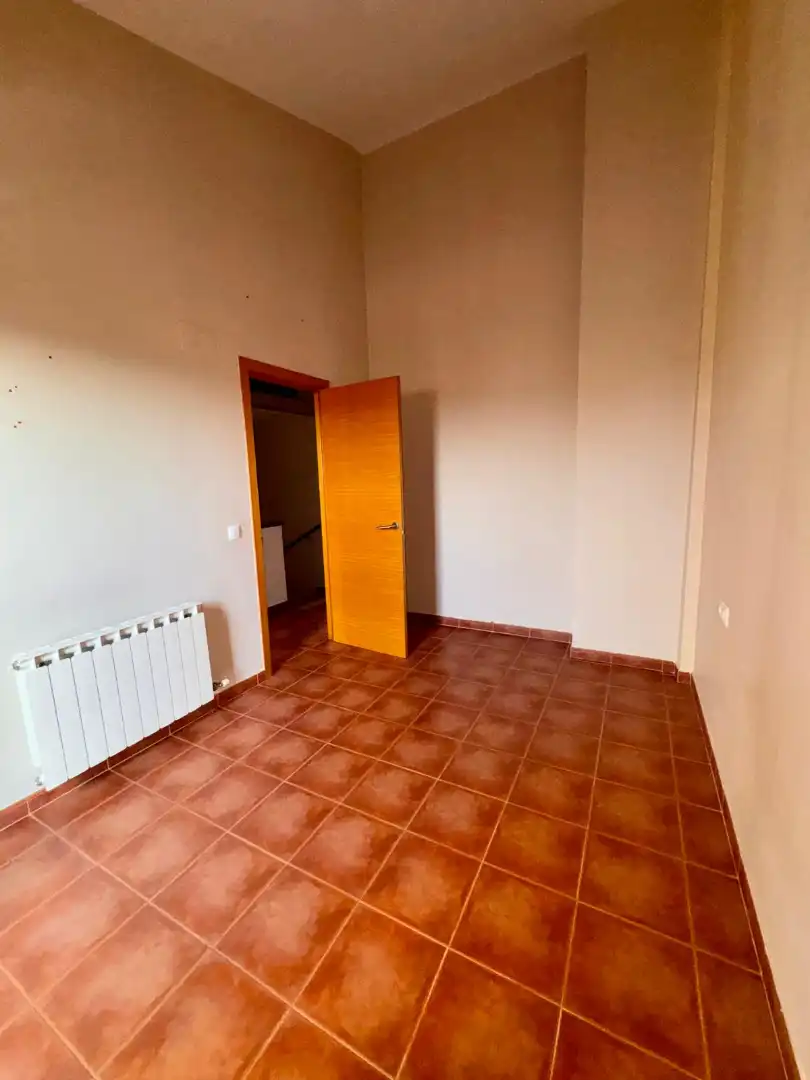 Adossat amb terrassa en venda a Carrer de Can Vinyes, imagen 19