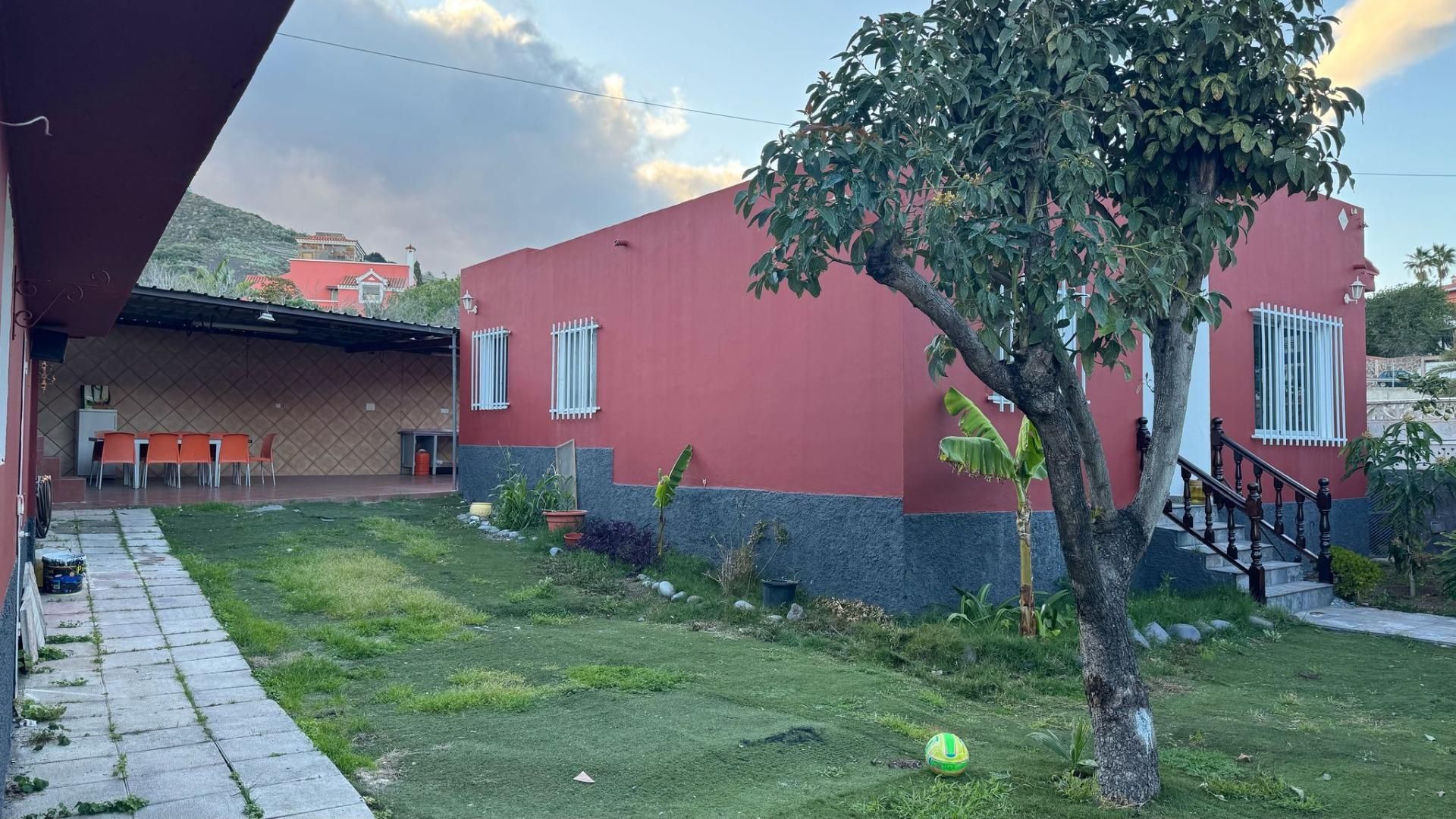 House or chalet for sale in Calle Calle del Lagar, Marzagán - Los Hoyos - La Montañeta