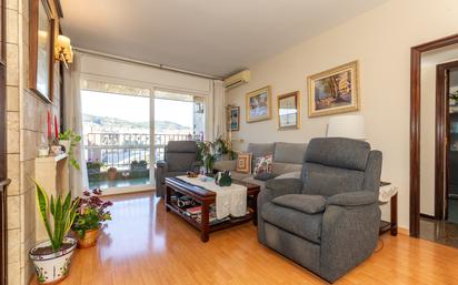 Living room of Flat for sale in  Barcelona Capital  with Air Conditioner, Heating and Terrace