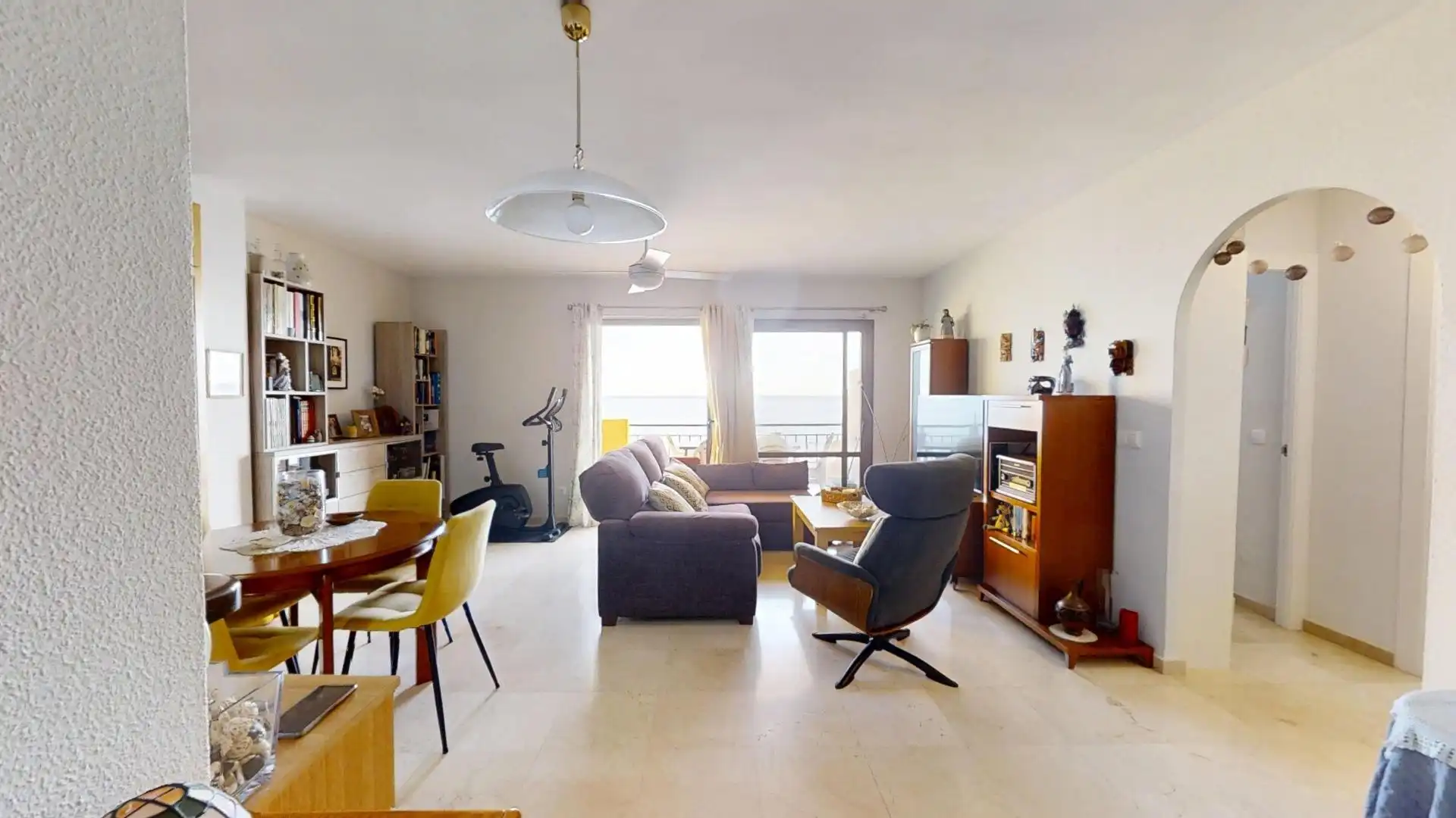 Living room of Flat for sale in Benalmádena  with Private garden, Terrace and Balcony