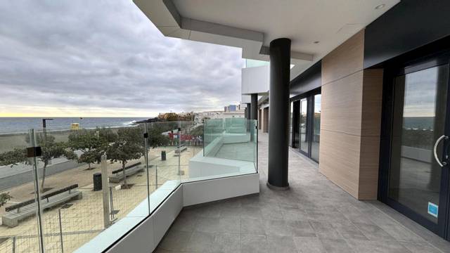 Local comercial en Alquiler en  FRESNO, 1 en La Garita - Marpequeña