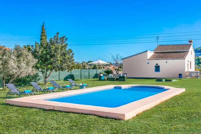 Finca rústica en Alquiler en Partides comunes - Adsubia