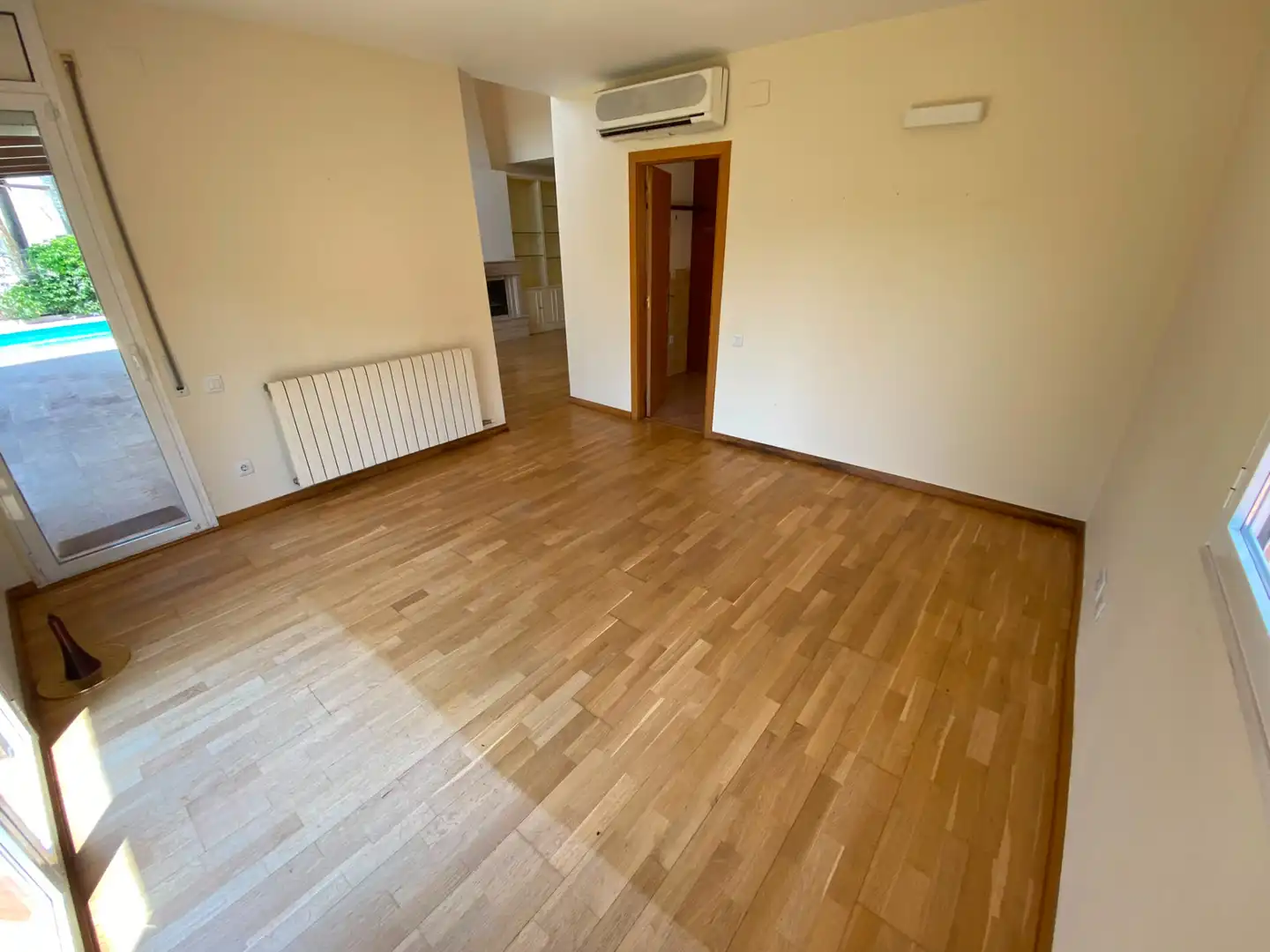 Casa o chalet de alquiler en Carrer dels Garrofers, 5, Migjorn