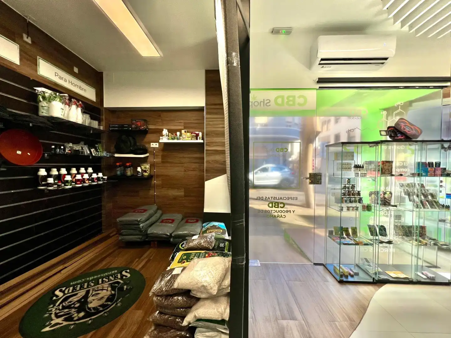Business premises for sale in Calle Caballero de Rodas, imagen 12