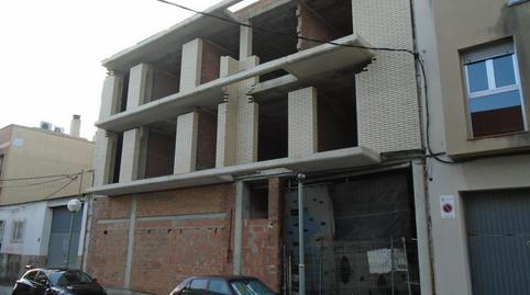 Foto 2 de Edificio en venta en C/ Vint I Vuit, Bonavista, Tarragona