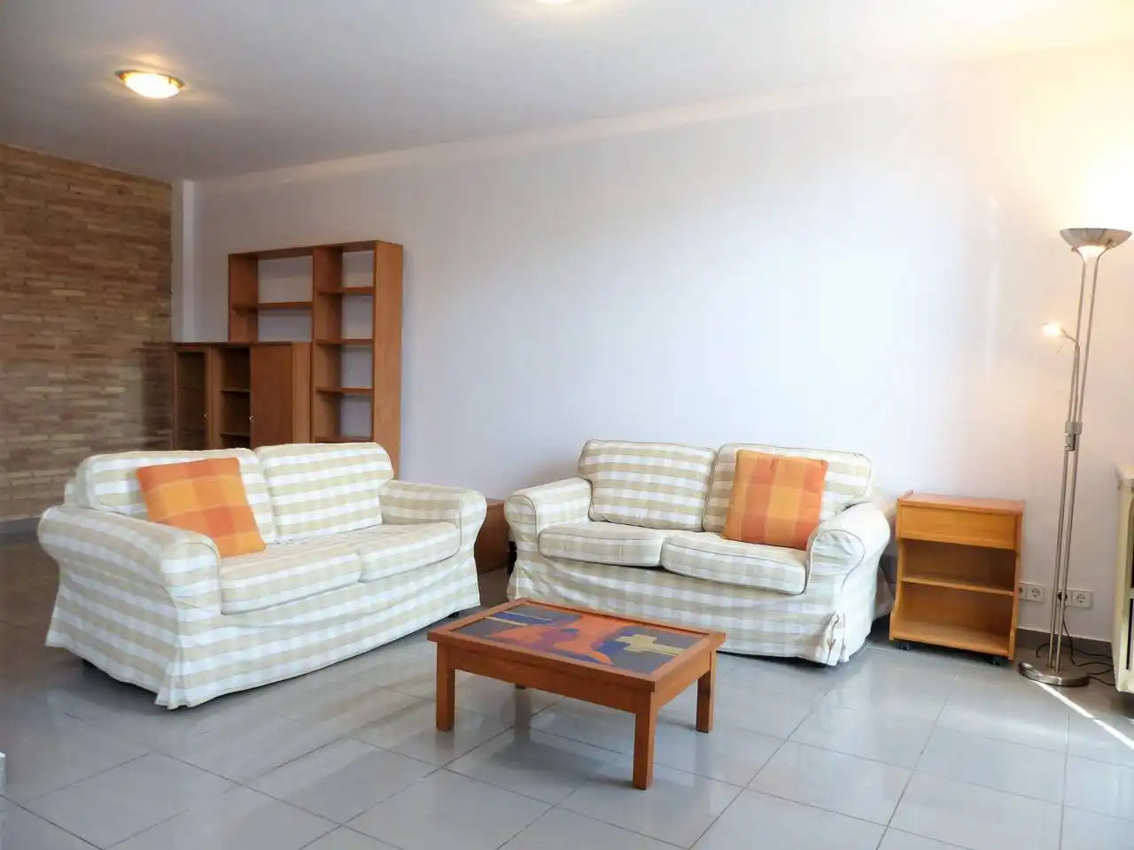 Wohnzimmer von Wohnung zur Miete in Vic mit Heizung, Möbliert und Balkon