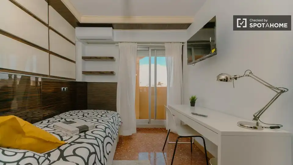 Room in L'Eixereta
