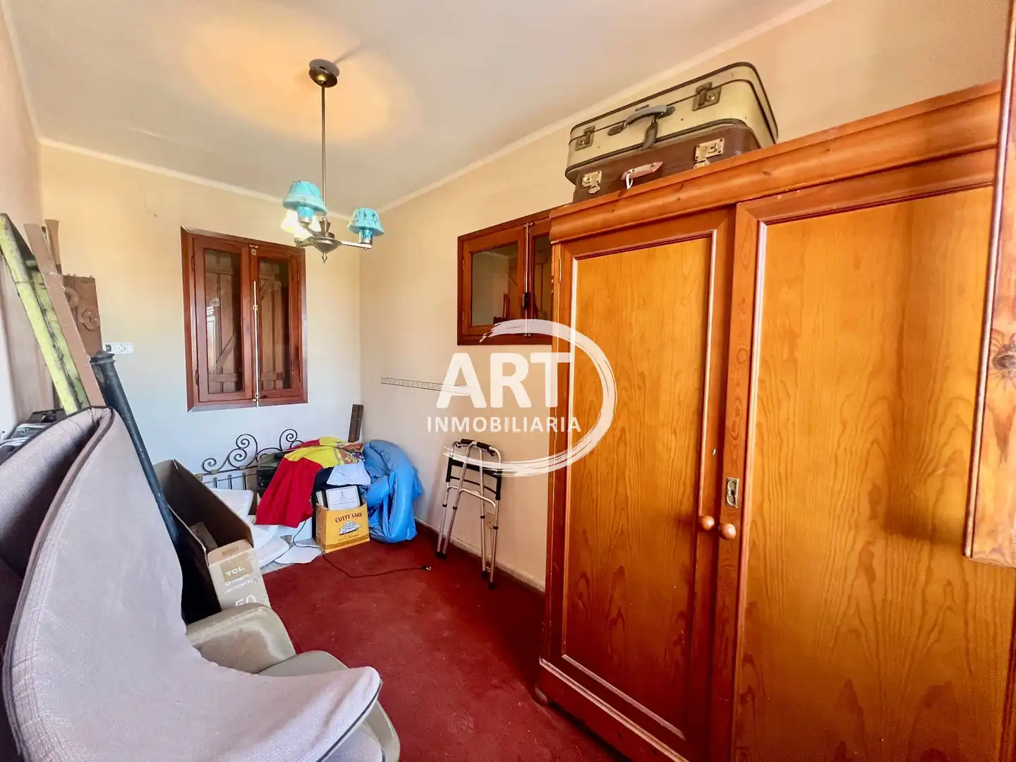 Habitación de Casa o chalet en venta en L'Eliana con Aire acondicionado, Calefacción y Jardín privado