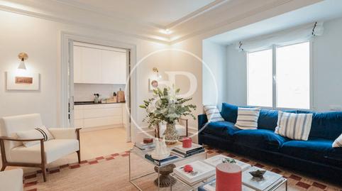 Foto 3 de Piso en venta en Trafalgar, Madrid