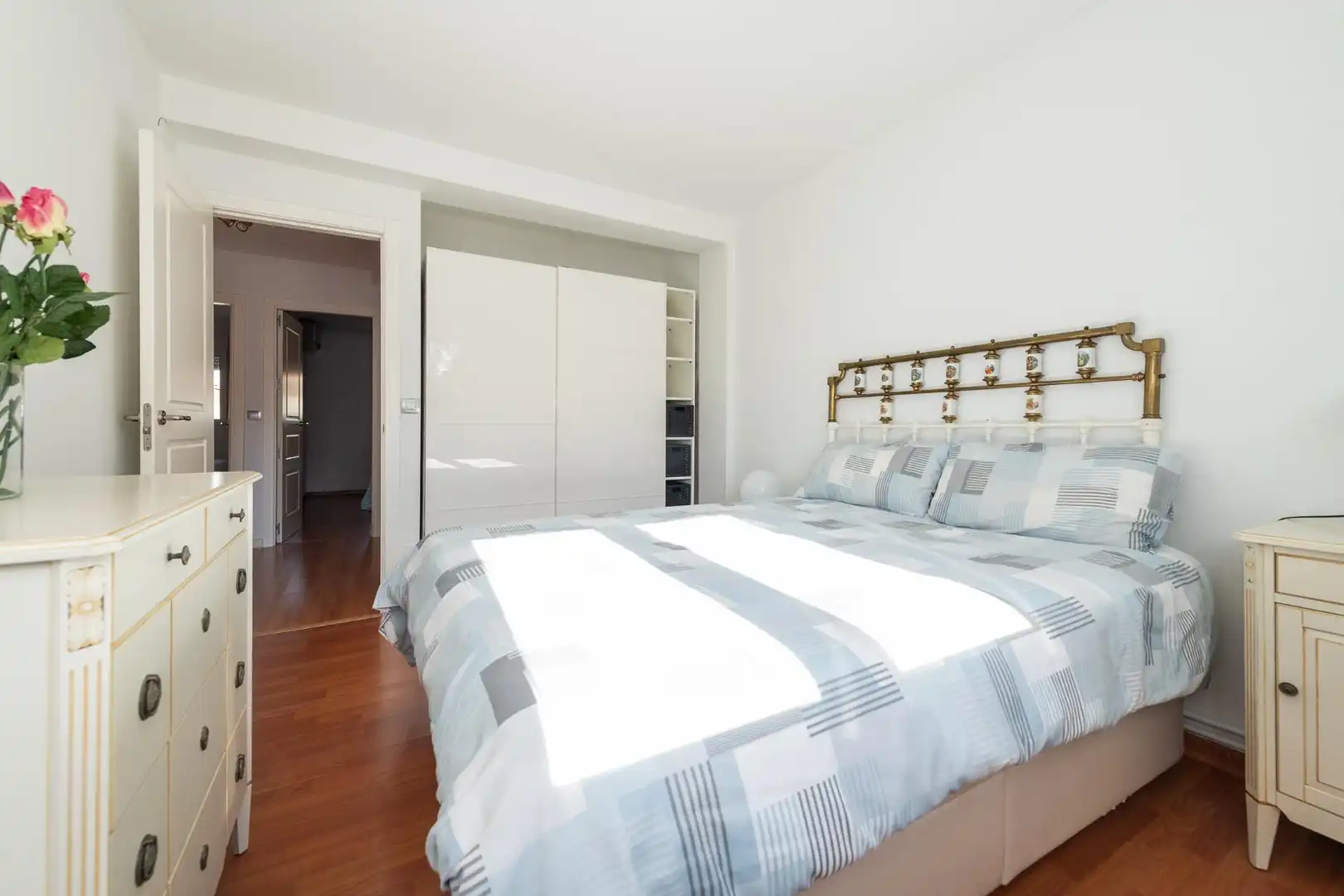 Bedroom of Detached homes for sale in Málaga  with Air Conditioner, Terrace and Community pool