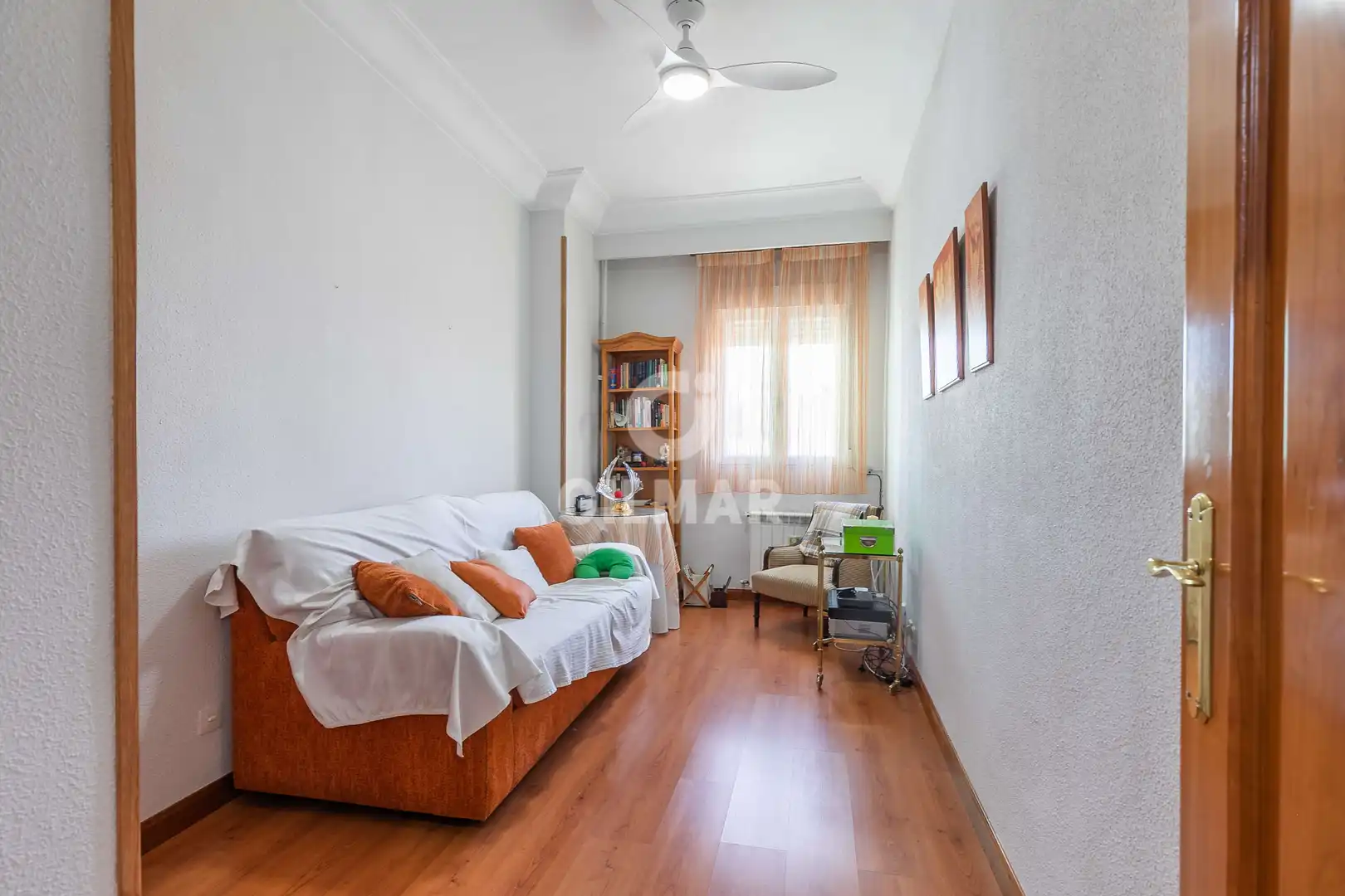 Habitación de Piso en venta en Madrid con Calefacción y Balcón