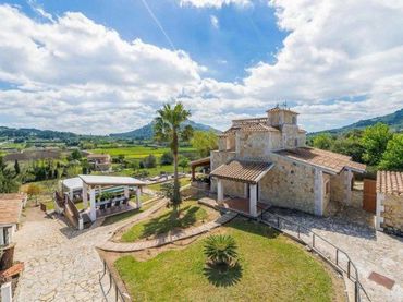 Detached house with pool for sale in Ciutat d'Alcúdia