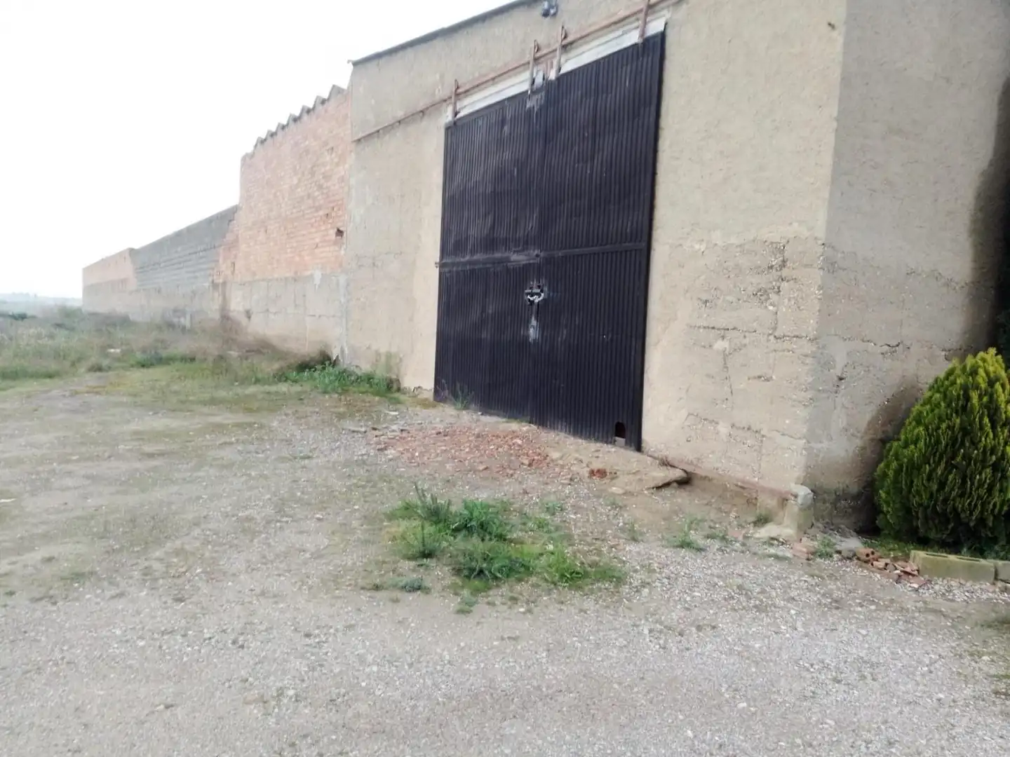 Terreno industrial en venta en Bellvís