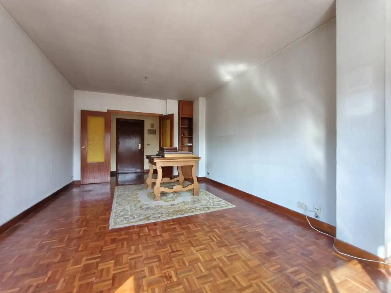 Sala d'estar de Pis en venda en Burgos amb Calefacció, Parquet i Terrassa