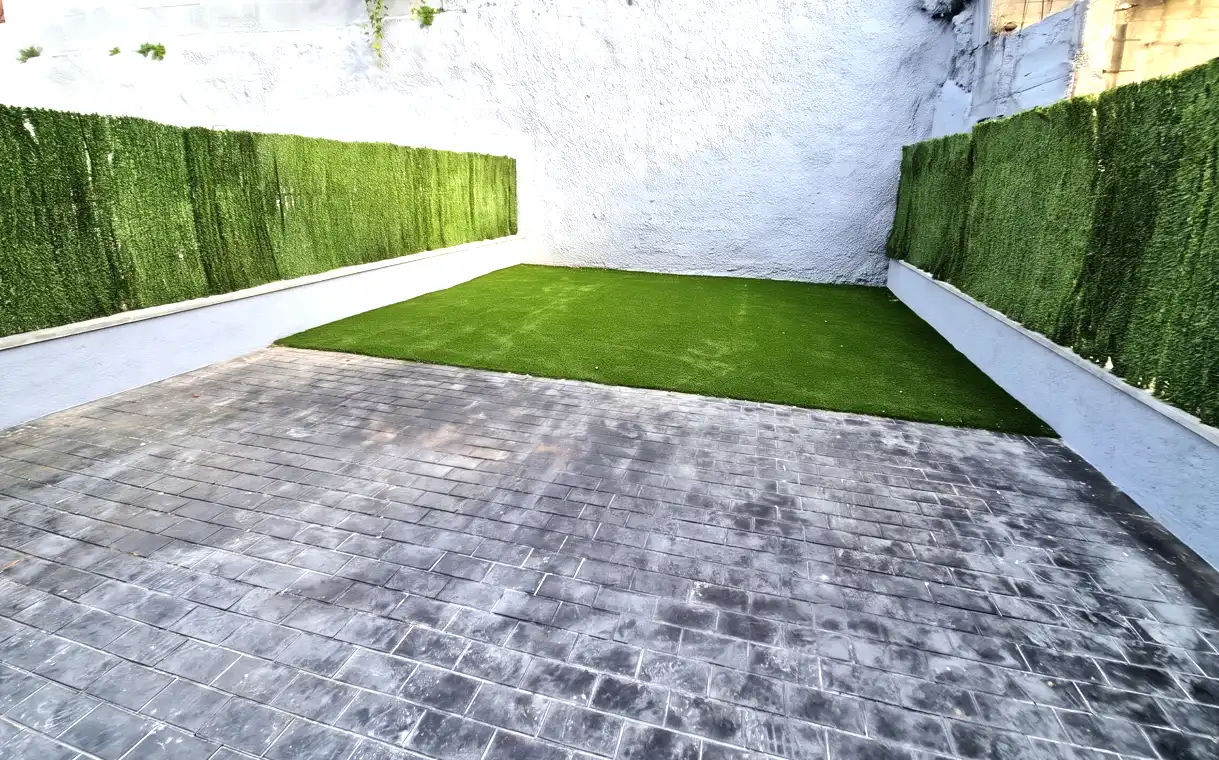 Terraza de Casa o chalet en venta en Olot, Girona