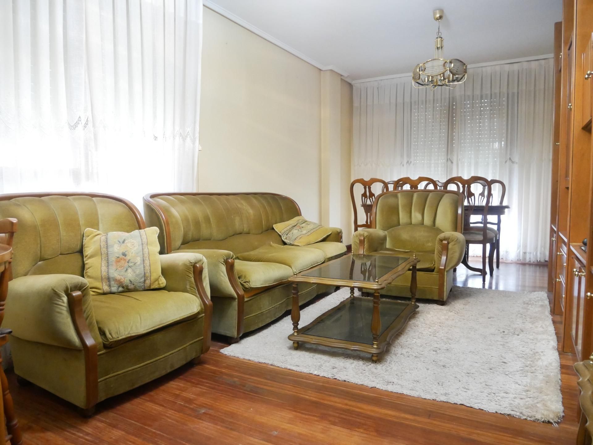 Wohnzimmer von Wohnung zum Verkauf in Basauri  mit Balkon