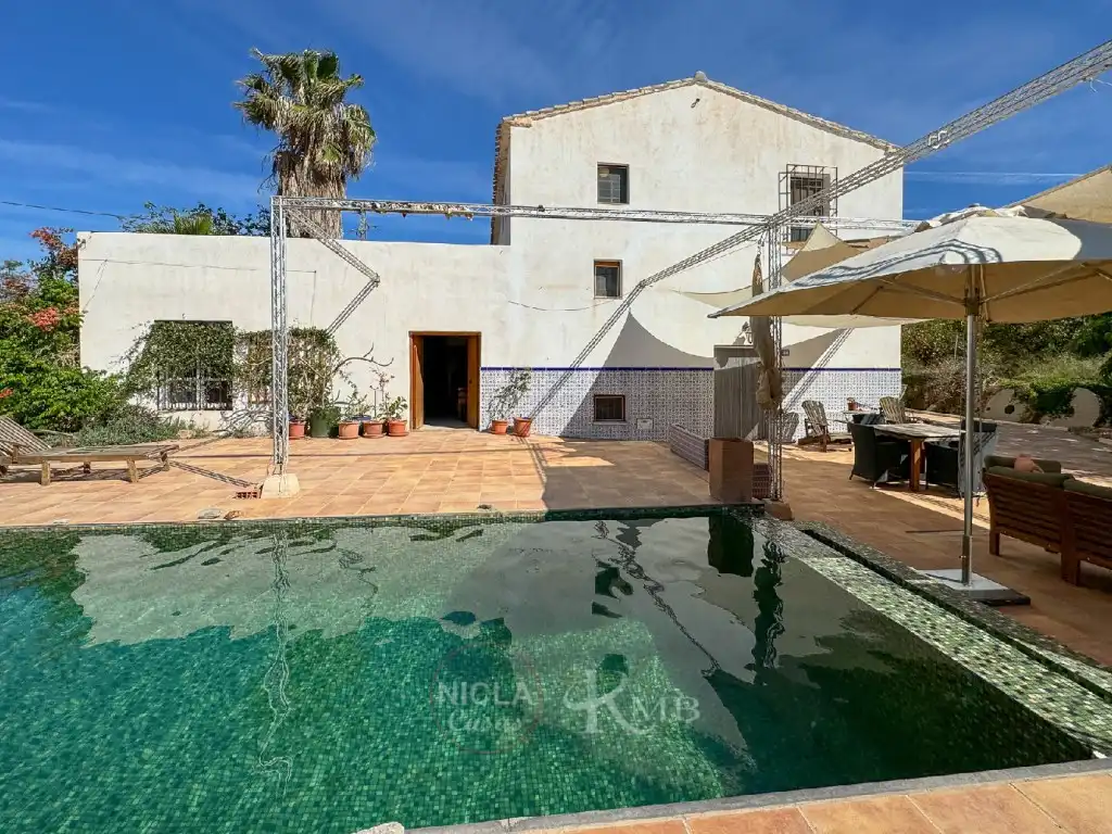 Piscina de Casa o xalet en venda en Antas amb Jardí privat, Terrassa i Piscina