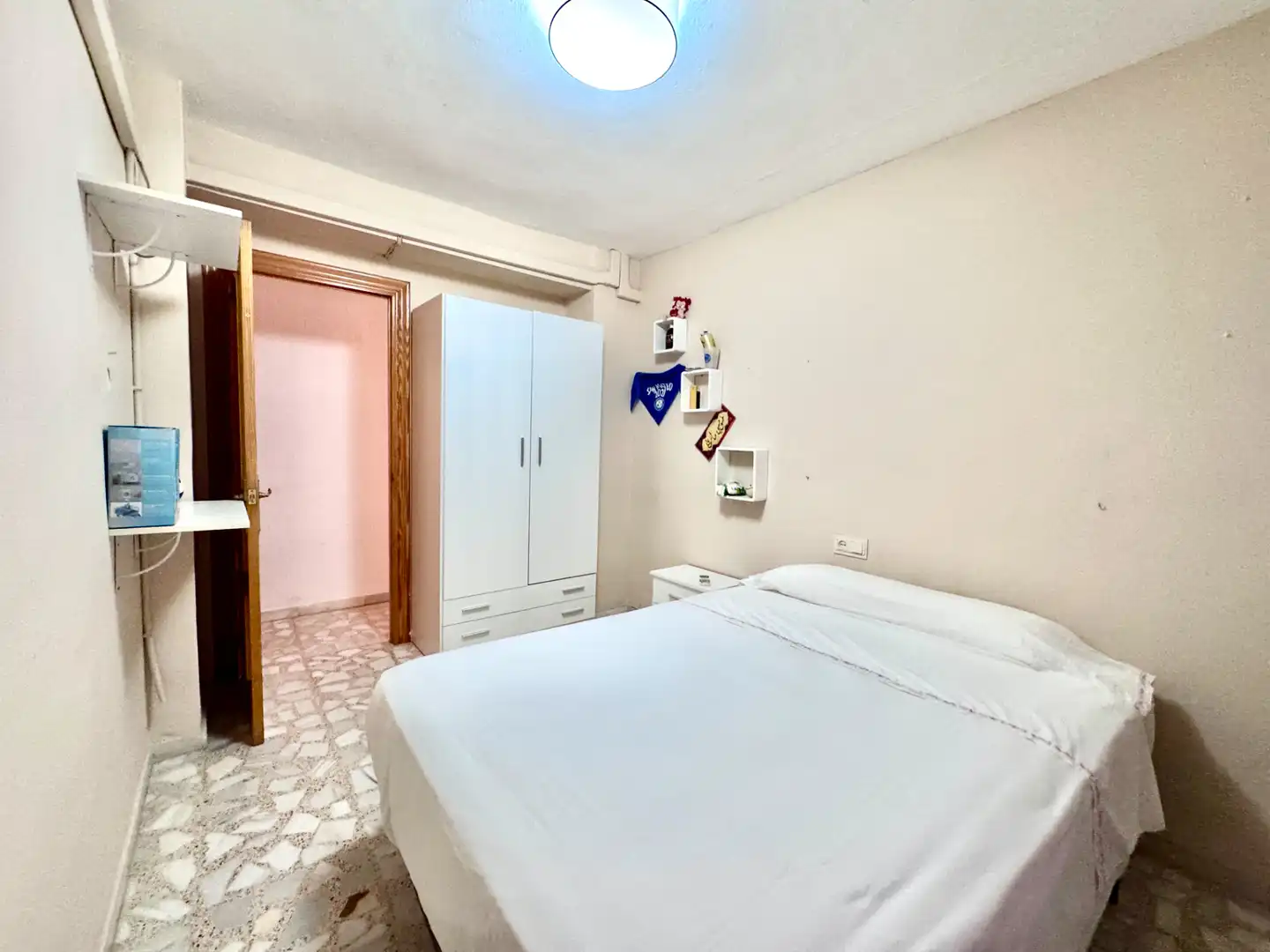 Dormitori de Casa o xalet en venda en Ugíjar amb Terrassa, Traster i Moblat