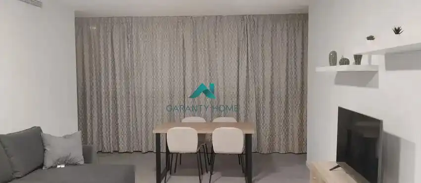Appartamento con ascensore in affitto a Pueblo, imagen 6