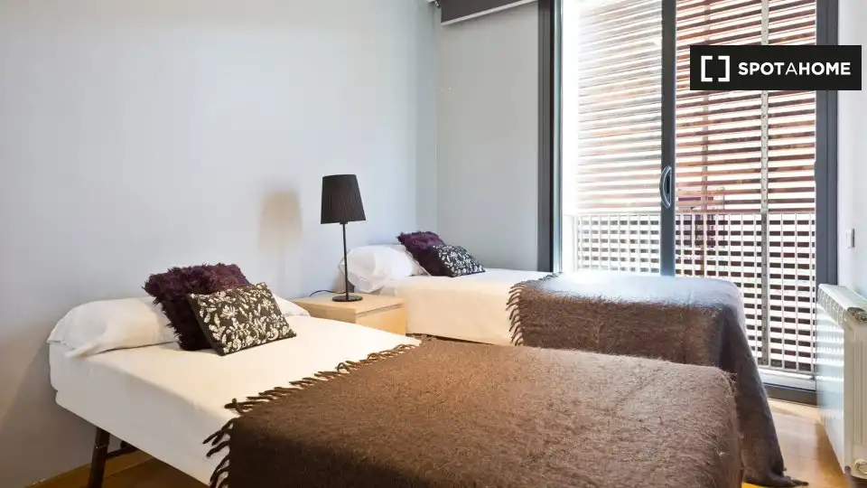 Flat with terrace to rent in Gràcia, imagen 4