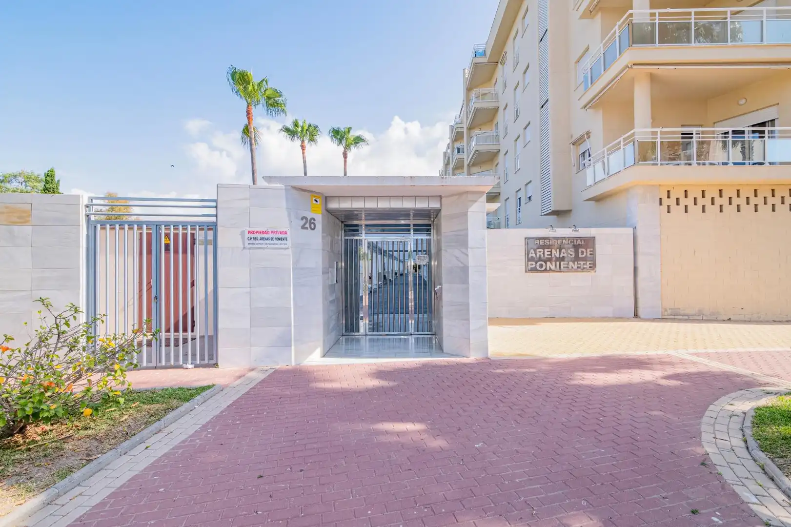 Piso con piscina en venta en Playa de Granada, imagen 47