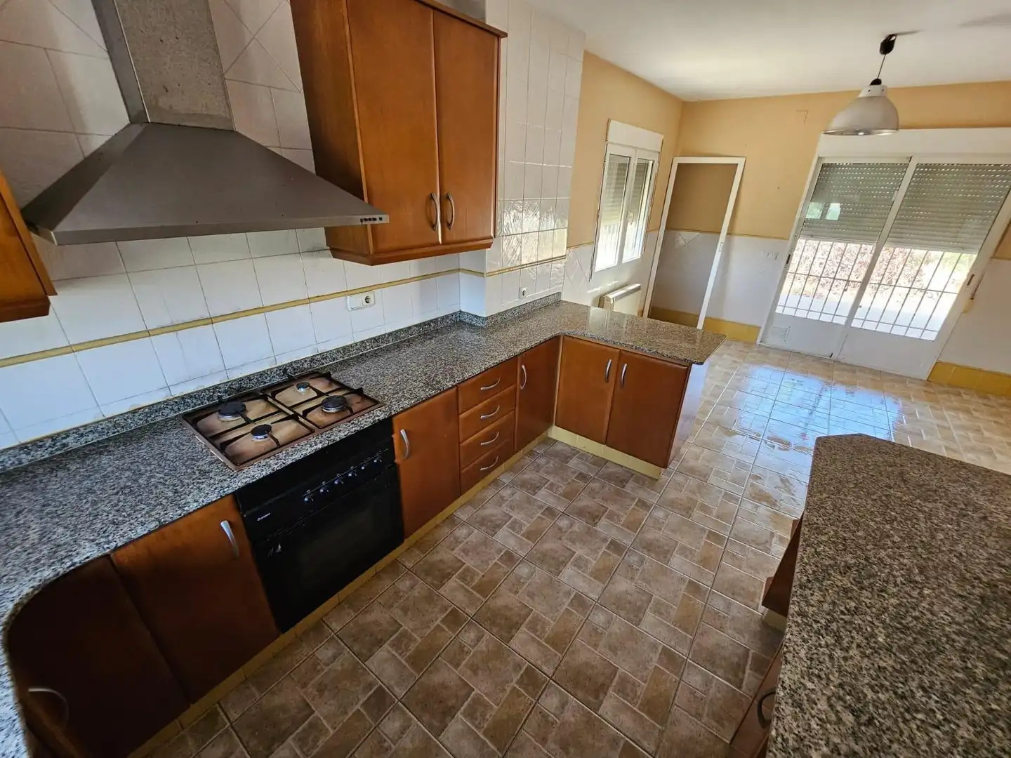 Cocina de Casa o chalet en venta en Chiva con Calefacción, Jardín privado y Terraza