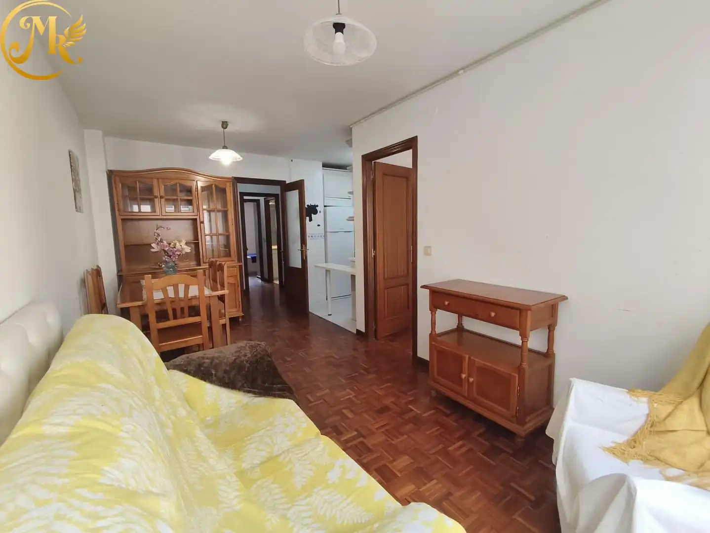 Sala d'estar de Pis en venda en Santander amb Calefacció, Parquet i Traster