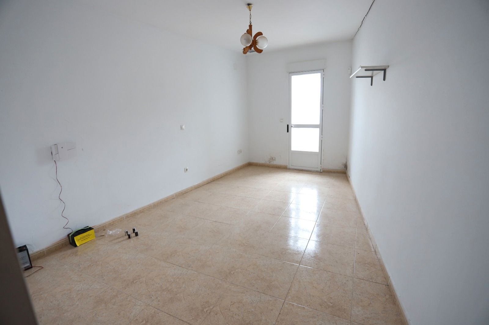 Flat for sale in Herencia