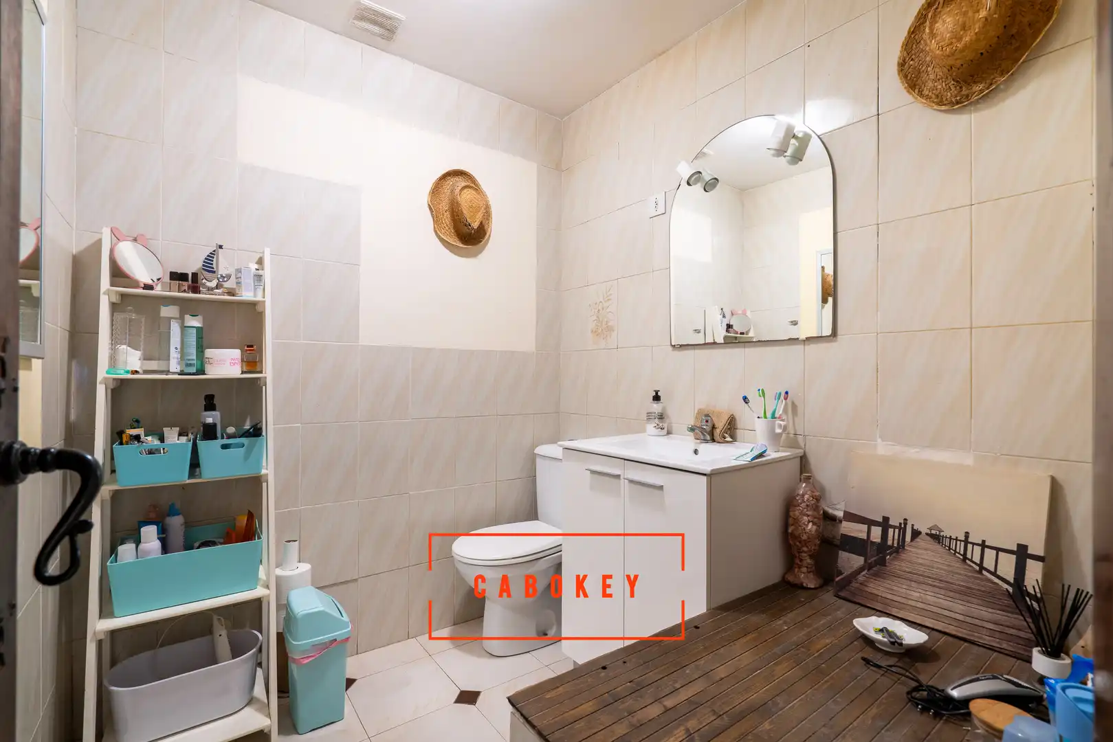 Country homes for sale in Paraje Guillén, 42, La Cañada de San Urbano