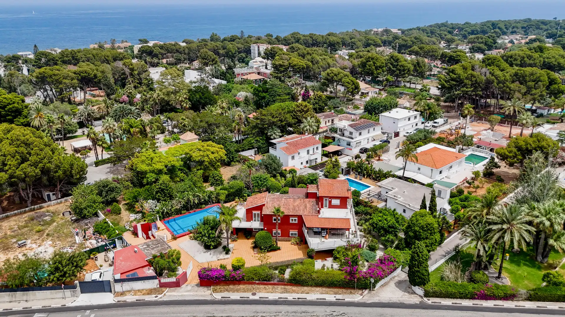 House with garden for sale in Las Rotas / Les Rotes, imagen 6